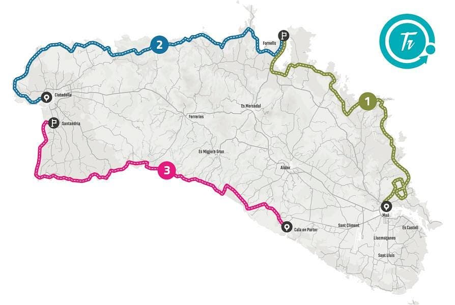 Sendero o ruta el Camí de Cavalls, o el Camino de Caballos. Que bordea la Isla de Menorca, puede realizarse en bici, caminando o en caballo