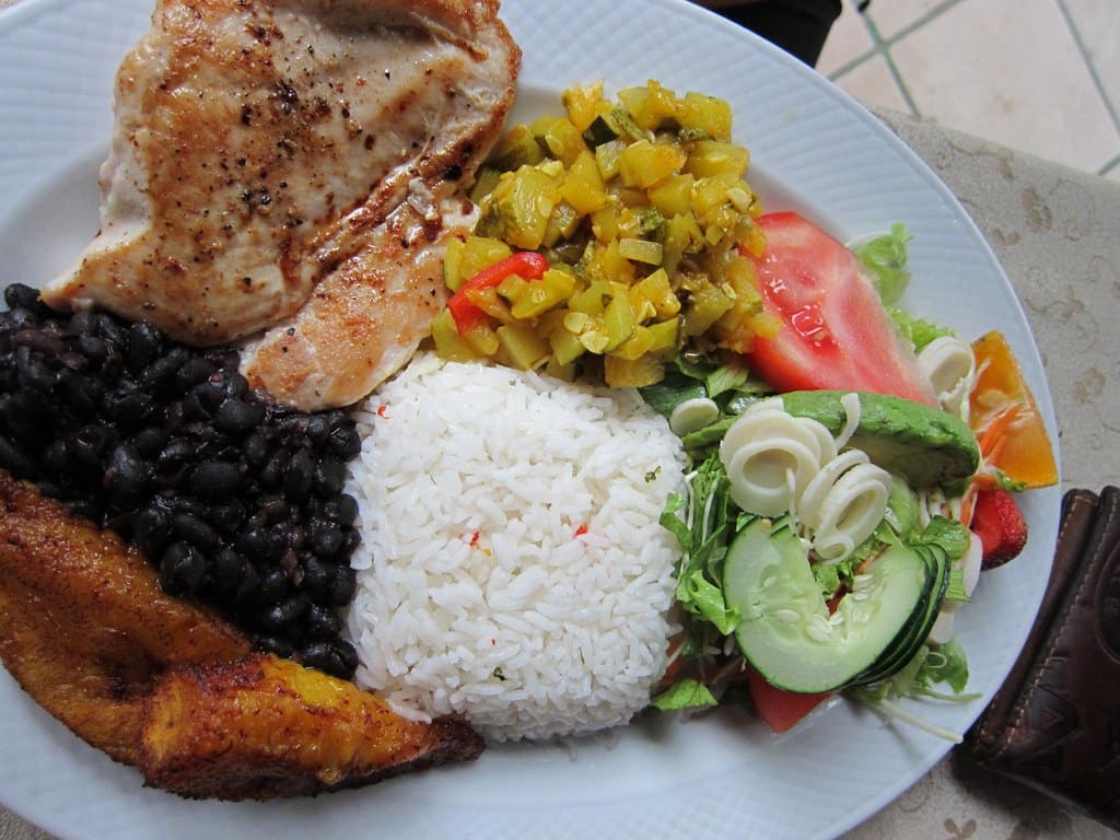 Descubre La Comida Típica De Costa Rica Super Guía Viajera 