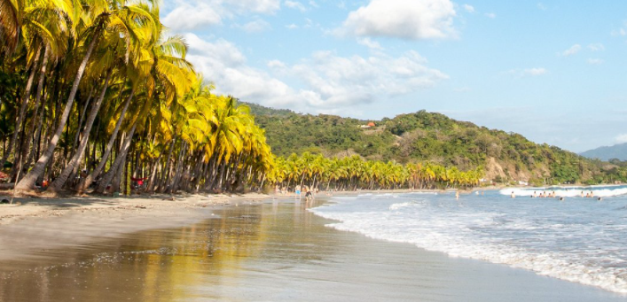Playa Samara reconocida como una de las Playas Más bonitas de Centroamérica