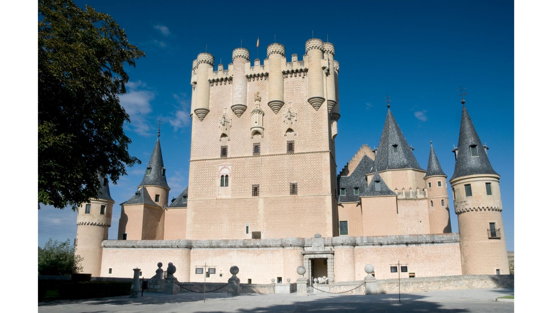 ALCAZAR DE SEGOVIA