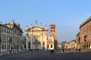 PIAZZA SORDELLO UNA VISITA A MANTUA