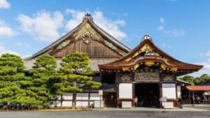 CASTILLO DE NIJO ENTRE LOS IMPRESCINDIBLES DE KYOTO