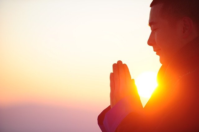 donde hacer yoga en la india